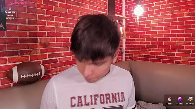 Thiago_Kozak Pertunjukan Webcam