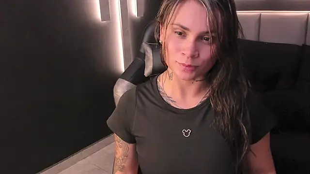 Chat XXX en directo de MILATEMPTRESS