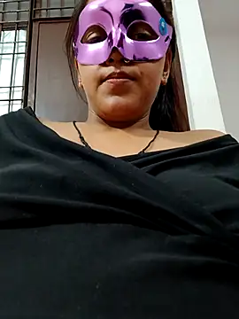 Онлайн чат XXX Shivani_hotty