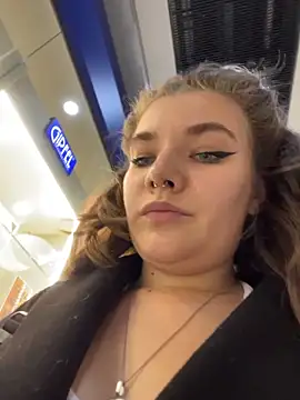 Holy_Tereza's Webcam Show