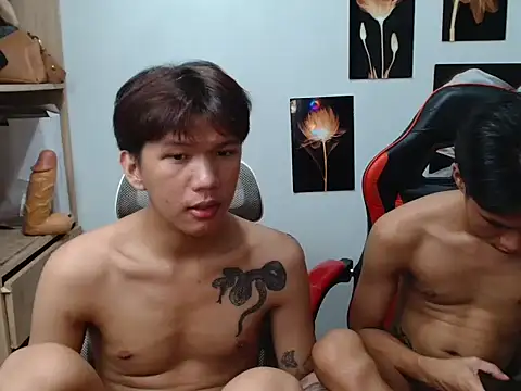 YourPrettyCum_Alyja Pertunjukan Webcam