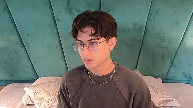 Aaron_Eze 라이브 XXX 채팅