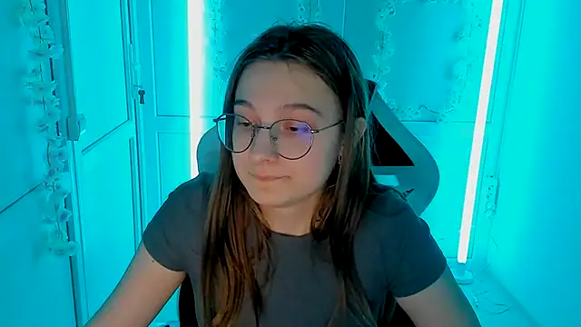 دردشة Mia_kristal الجنسية المباشرة