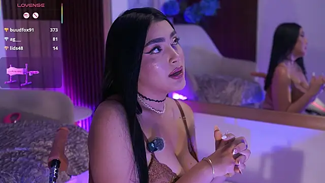 JulesBenett লাইভ XXX চ্যাট