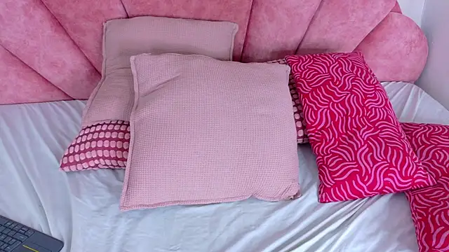 AhslyEvans__'s Live XXX Chat