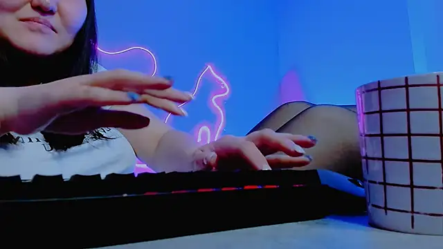 CamilaMartiez's Live XXX Chat