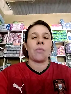 Chat +18 de MIA-LARIOS ao vivo