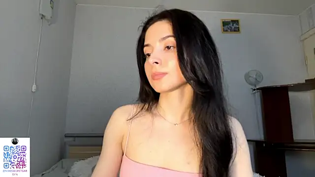 Mikytiki's Live XXX Chat