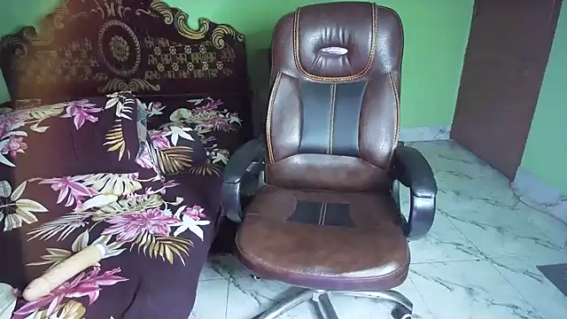 BengaliQueenStar: απευθείας συνομιλία ΧΧΧ