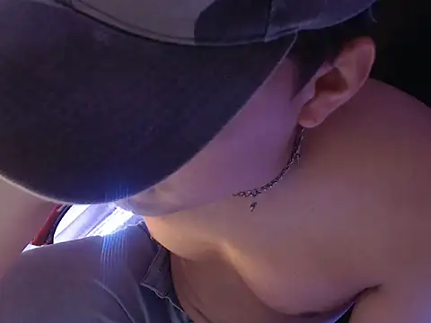 Chat XXX ao vivo de Kevin_Charless