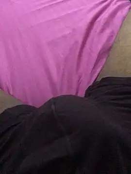 Pokazy przed kamerką – Fariboykin