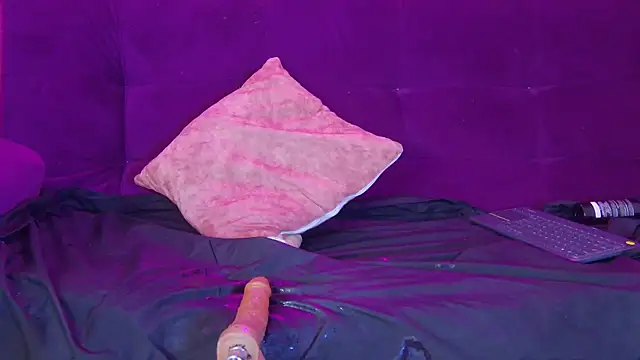 Daliana_Gounbolt Show Webcam