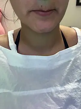 Chat +18 de Maahhii ao vivo