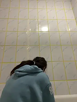 AriaAdda Obrolan Langsung XXX