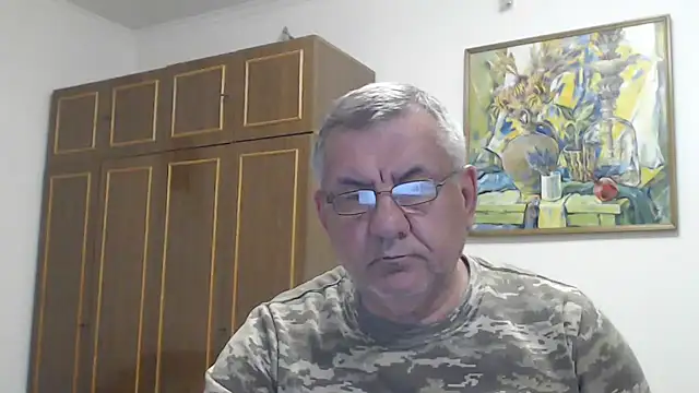 XXX chat uživo modela machomale3