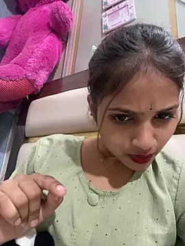 Chat XXX en directo de Naina11100