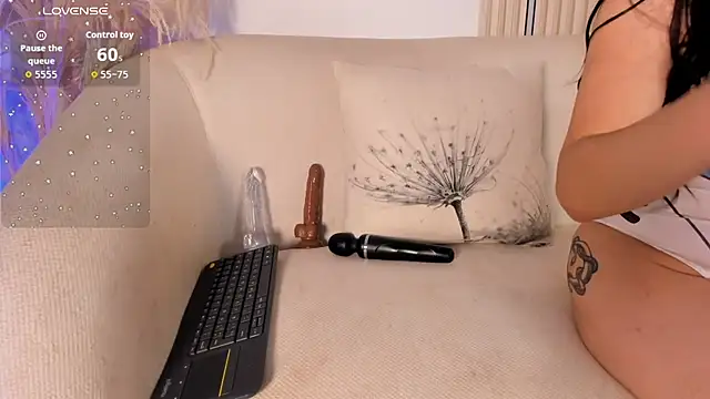 Chat +18 de Zoey_monroe ao vivo