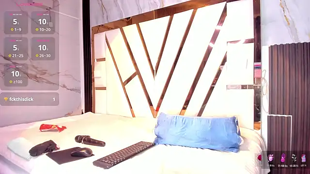 lola_hornei লাইভ XXX চ্যাট