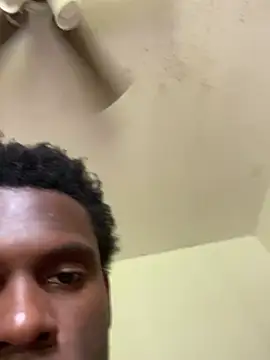 Pokazy przed kamerką – leatherblackface