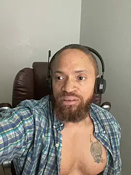 Fathero1time Live XXX Chat