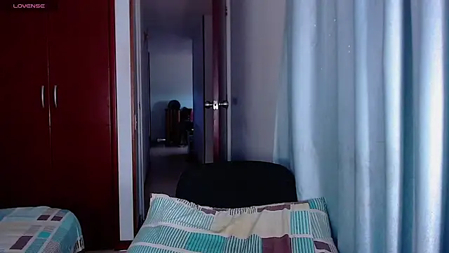 TastyTrap_18's Webcam Show