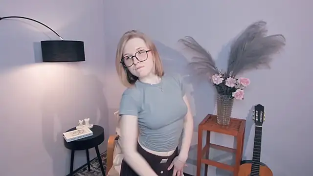 Show Webcam de CaylaFahrni