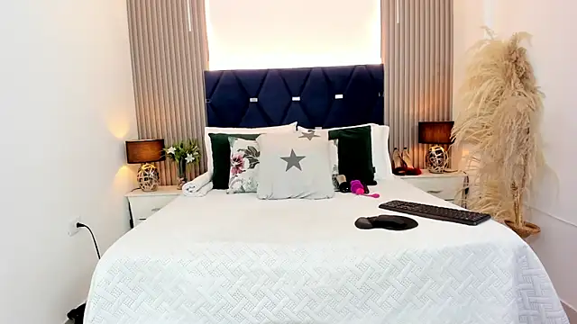 gabytyara2 live XXX chat