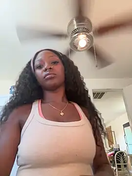 XXX chat uživo modela mochakaia