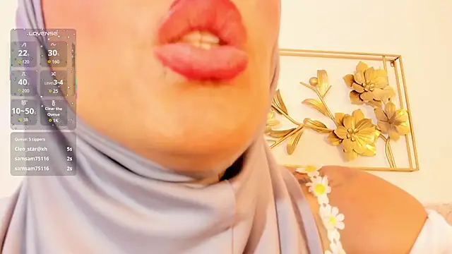 hanajameela Adlı Modelin Canlı XXX Sohbeti