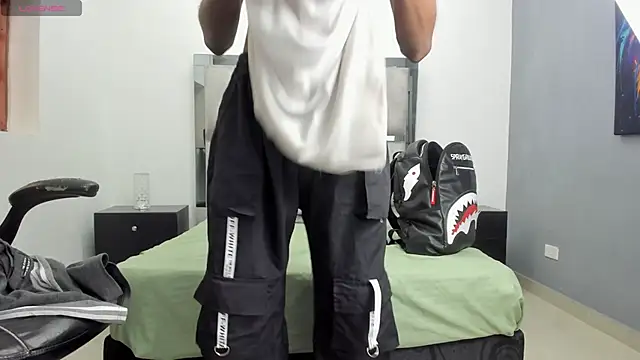 Вебкам-шоу khris__evans