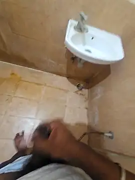 Show webcam de tamilpaiyan354