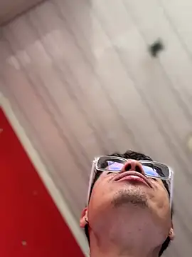 TavoHot_ live XXX chat