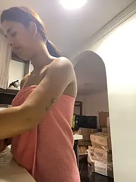 Romie_rous 现场XXX聊天