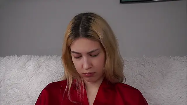 Chat +18 de AngelicRice ao vivo