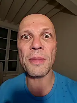 wedge75 Adlı Modelin Canlı XXX Sohbeti