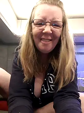 Mone_Live Chat XXX in diretta