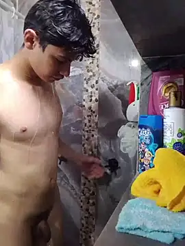 aispuro8505 Show Webcam