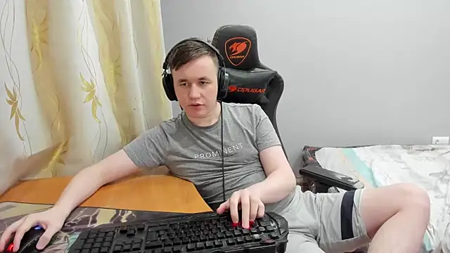 iliaskrislove – Kamerová šou