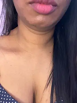 tamil_Aarathi 라이브 XXX 채팅