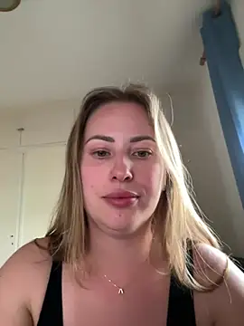 Онлайн чат XXX AlisaWhite