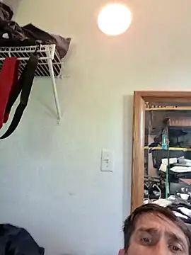 JuicyFuckinPussy Webcam Show