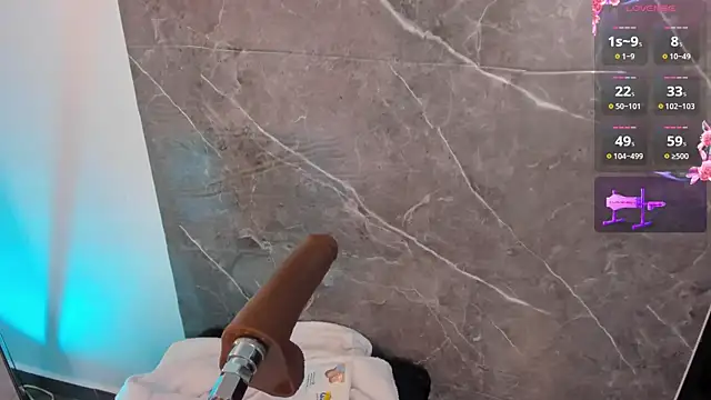 adhara__skinny webkamerás műsora