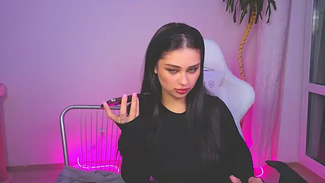 Sofia_Plump Chat XXX in diretta