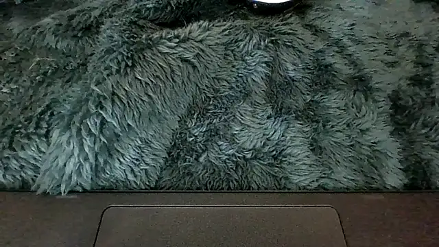 den-rock4u Show in webcam