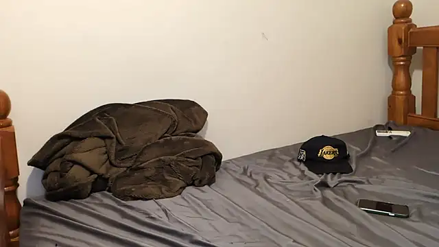 robin103666 Show Webcam