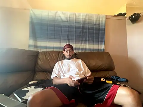 ThrowedWorldWide Show in webcam