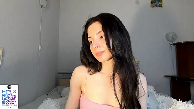 Mikytikin Live XXX chat