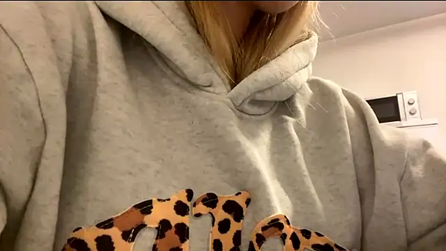 Chatroom XXX en direct de Leifuture