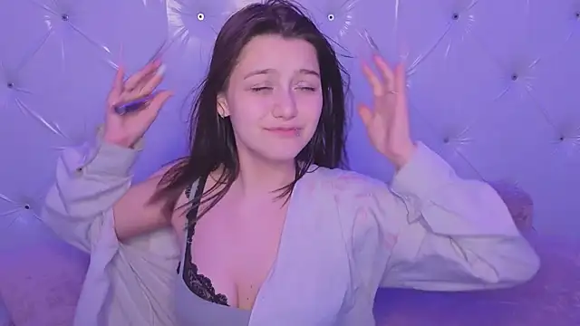 xxxnaughtyfoxyxxxのライブXXXチャット