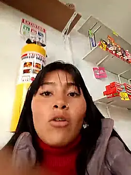 Lia_rouse04 Adlı Modelin Canlı XXX Sohbeti